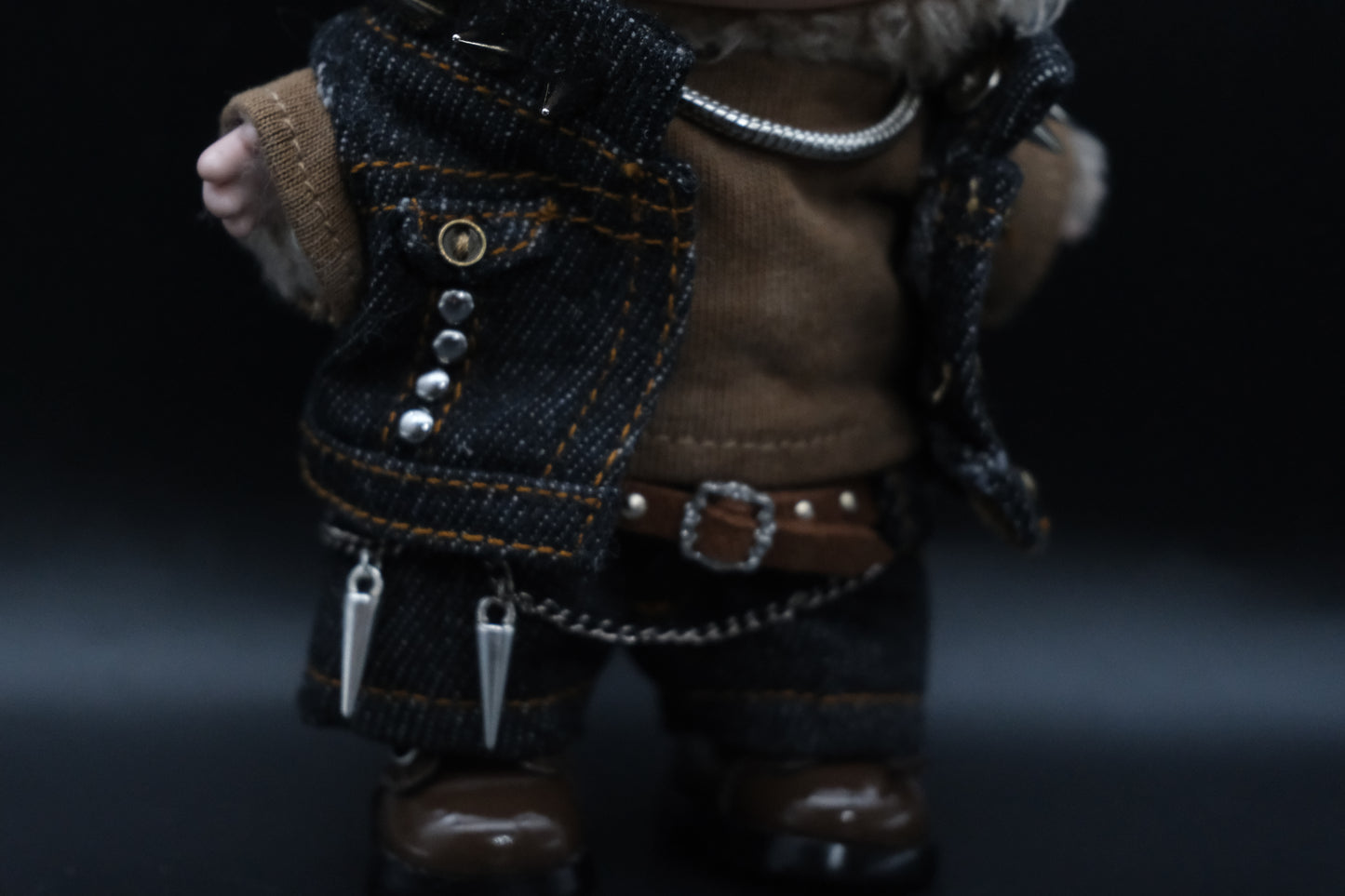 Labubu Clothes (doll not included) | Labubu Outfit | designer outfit |Scrapyard Warren Outfit-Hat, Necklace, T-shirt, Vest,Belt,Jeans,Shoes