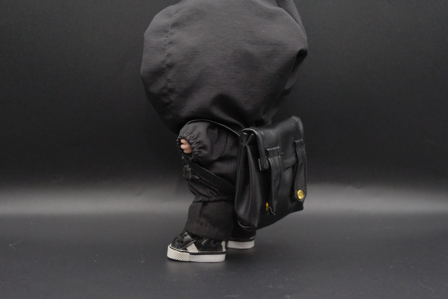 Labubu Dark Avant-Garde Outfit | The Monsters 4-Piece Crocodile Trench Coat & Bag Set