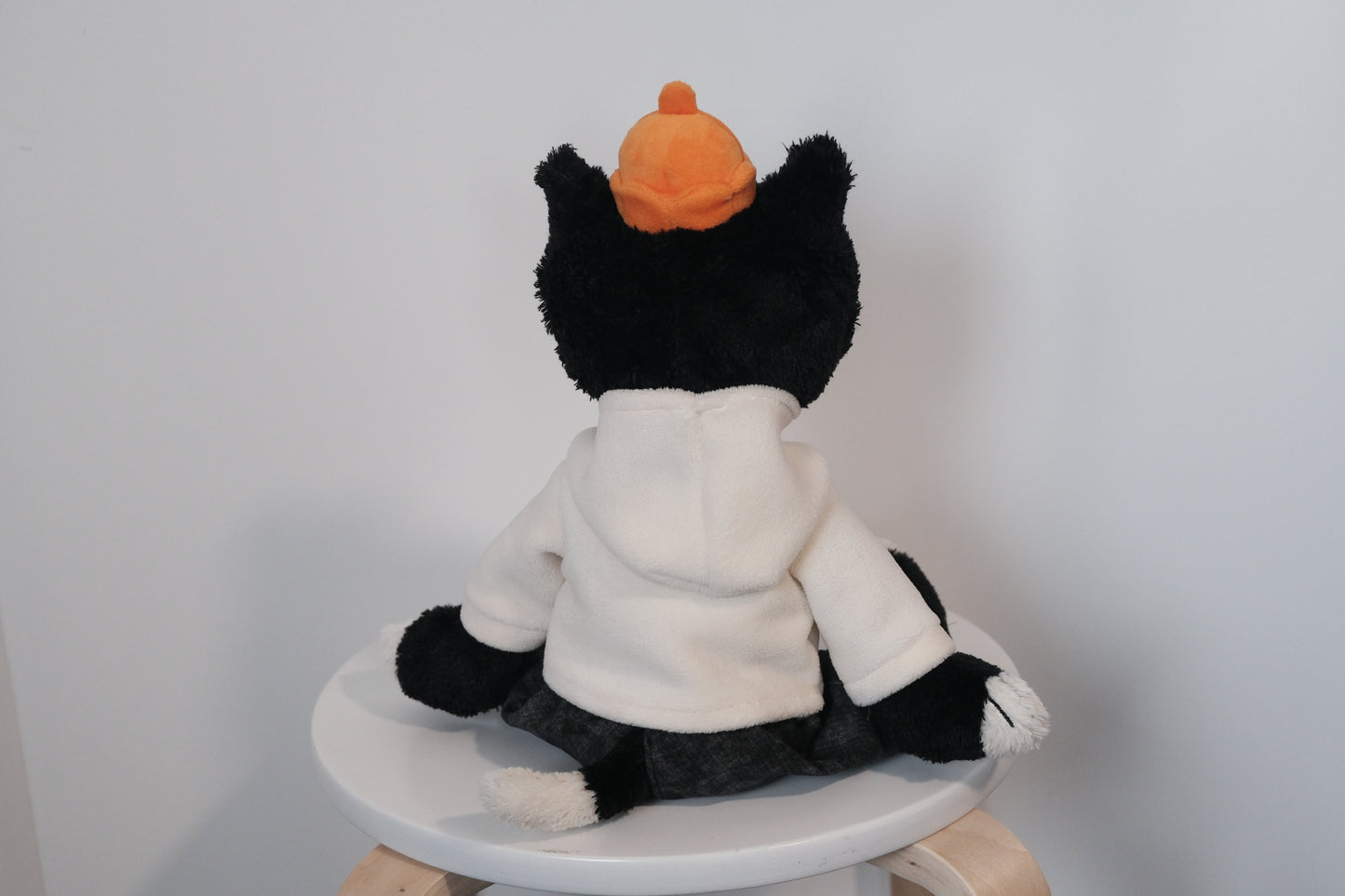 Jellycat Jack  Clothes:  Streetwear Outfit: 2-Piece Monochrome Hoodie & Pants Set(Doll Not Included)