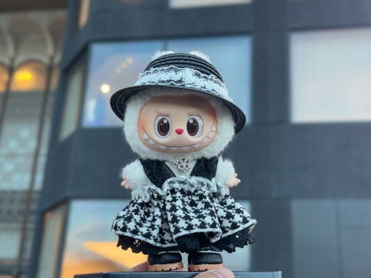 Labubu Clothes (doll not included) | Labubu Outfit | Labubu Dress | Noel plaid outfit – dress, straw hat, necklace, shoes, handbag