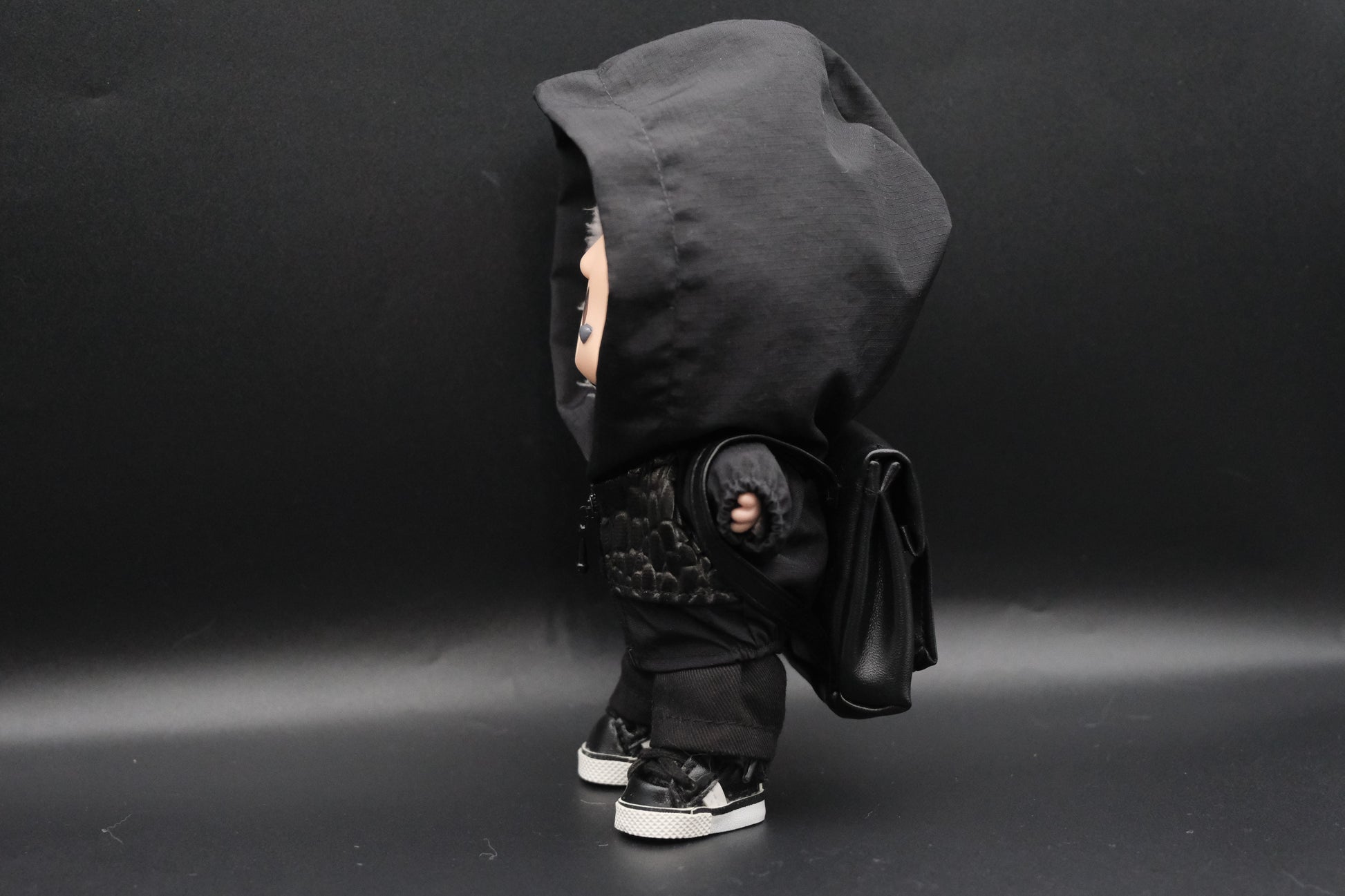 Labubu Dark Avant-Garde Outfit | The Monsters 4-Piece Crocodile Trench Coat & Bag Set